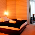 Bosnia 4*