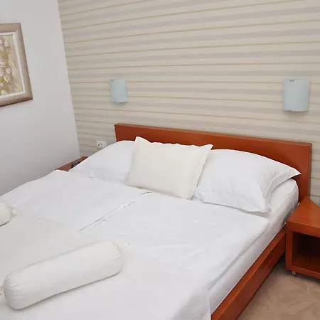 Bosnia Otel
