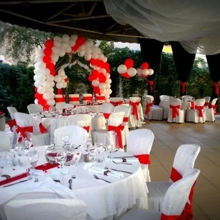 Hotell Bosnia 4*